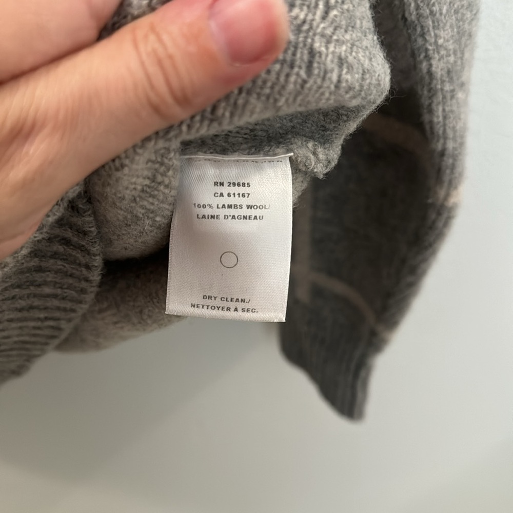 Pendleton Women's Windowpane Lambswool Sweater - image 4